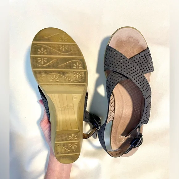 LOT OF 2 DANSKO Jacinda Nubuck & Gray Criss Cross Slingback Sandals- Wmn Sz 7.5 - Picture 11 of 13